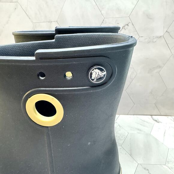 Crocs Jaunt Shorty Womens Sz 10 Navy Blue Boots Waterproof Shoes Rain Snow EUC - Picture 10 of 10